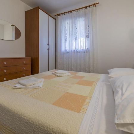 Apartments Dino Crikvenica Esterno foto