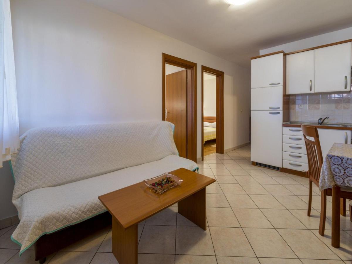 Apartments Dino Crikvenica Esterno foto